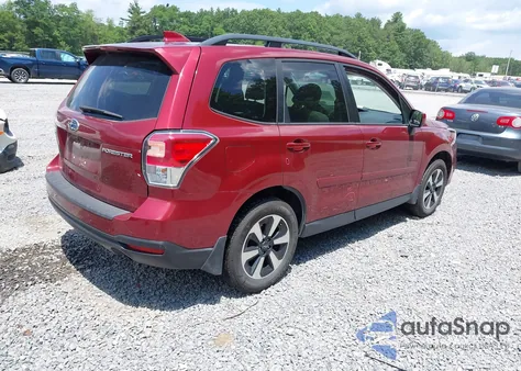 2018 Subaru Forester 2.5I Premium from USA, damaged, VIN JF2SJAEC2JH485356
